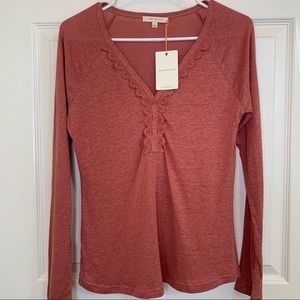 Skies Are Blue Julie Knit Lace V-Neck Top - NWT